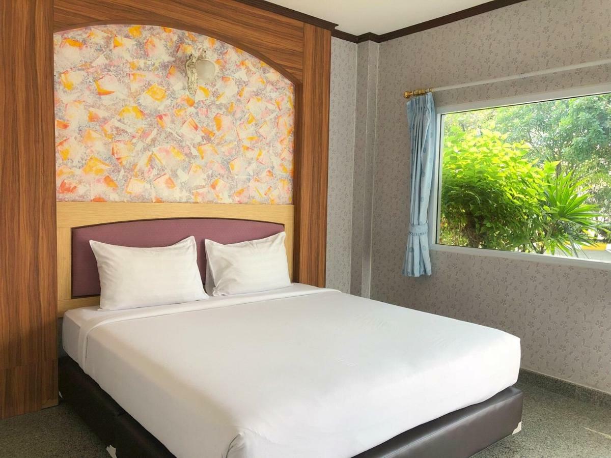 Soda Resort Кампхэнгпхет Экстерьер фото